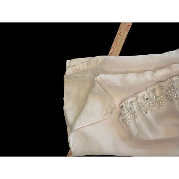 Anne Carson - Picture 8 of 16